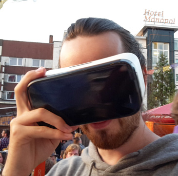 VR Brille Reeperbahn Festival 2016 - katjasays.com